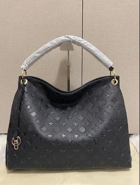 Designer Backpack Style Men Leather MICHAELS Backpack Fashion Shoulder Bag Women Travel School Bags Man Crossbod Handbags louiseitys LVS viutonitys