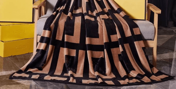 Luxury Designer Decor Quality Sable Fur Fashion Brand Foreign Trade Thickened Flannel Nap Air Conditioning room Blanket Decoration For Home 6
