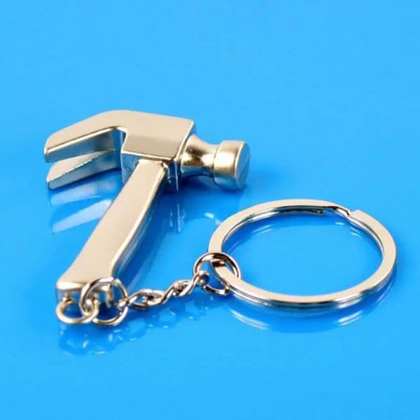 100pcs Mini Metal Keychain Personality Pendant Model Claw Hammer Key Chain Ring Party Favors C1116