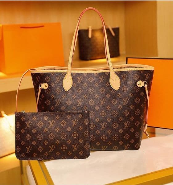 2022 Luxurys Designers Women Gold Chain Crossbody Bag Leather Handbag Bags Tote Flip Cover Shoulder Bag Wallet Cross Plain Purse
