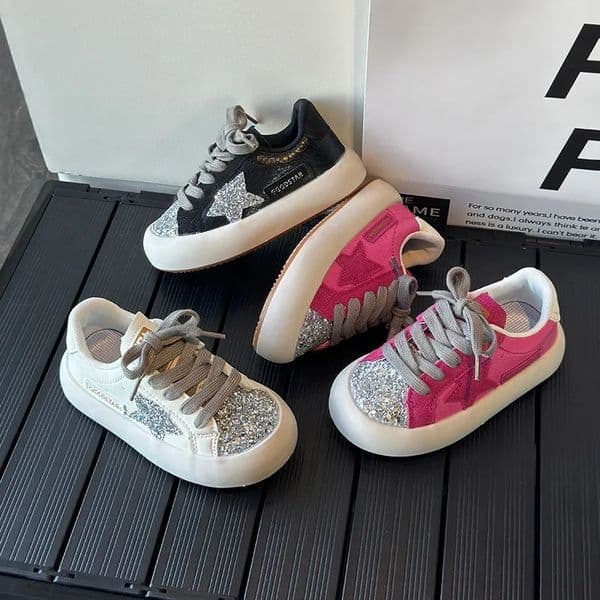 Childrens Casual Shoes Spring Autumn Style Lightweight Breathable Sports Shoes Trendy Starry Low Top Board Shoes 250901J260521