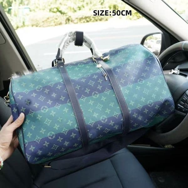 Designer's large capacity shopping bag fashionable outdoor travel bag high-quality light luxury single shoulder crossbody bag sports bags