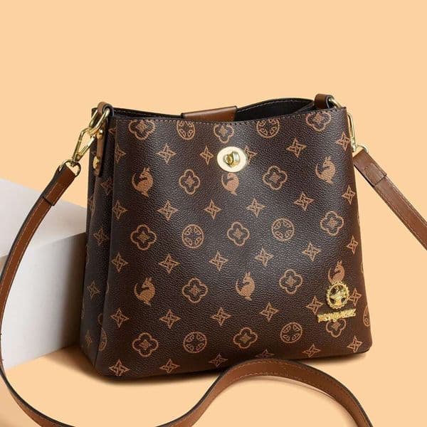 Designer Bags Brown Bag Small Square Bag 2025 Versatile Shoulder Trendy Textured Crossbody Womens Bag H260318