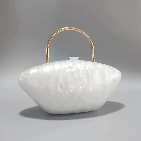 er Acrylic Shell Shape Clutch Bag Pearl White Women Evening Party Bag Cute Metal Handle Shoulder Crossbody Bag Small Purse 250901BJ