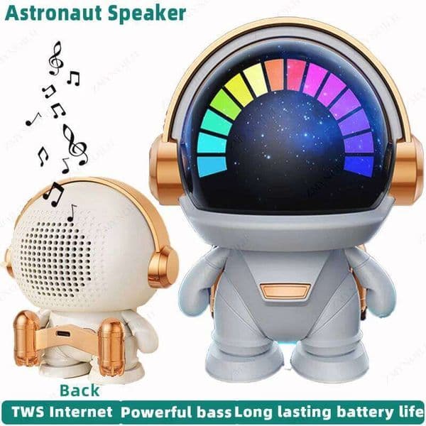New wireless astronaut TWS couplet cute desktop space robot subwoofer Bluetooth speaker outdoor gift