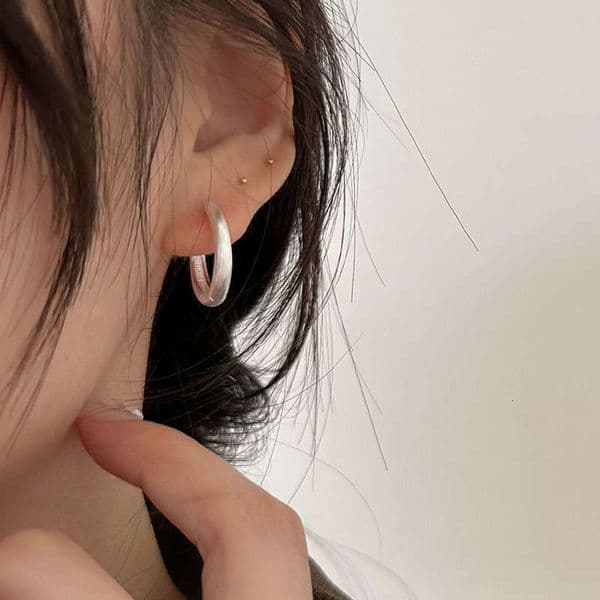 2025 Matte Ear Cuffs, Bright Silver Sandblasted Hoops, Basic Versatile Earrings, Weiwan E8513 (Chic Sweet Style)