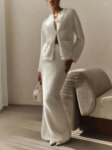 Women's Two Piece Pants Autumn Winter Fleece Knit Long Sleeve Single Breasted Cardigan Skirt 2-Piece Set Women Plush Fashion