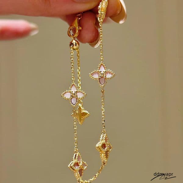 Fritillary Flower Petal ddmyday Pendant Palace Style Bracelet Exquisite Light High-End Hand Accessories ddmyday ddmyday ddmyday ddmyday
