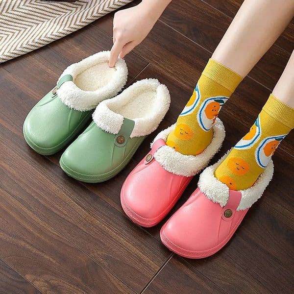 Comwarm Winter Womens Fuzzy Clogs Slippers Garden Shoes Soft Sole Waterproof EVA Plush Slippers Men Fur Clogs Couple House Shoe 250905BJ