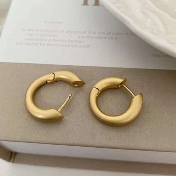 DHpet 2025 New Minimalist Matte Earrings - Round Hoop Earrings, Light Luxury Retro Style, Unisex Copper Electroplated Jewelry