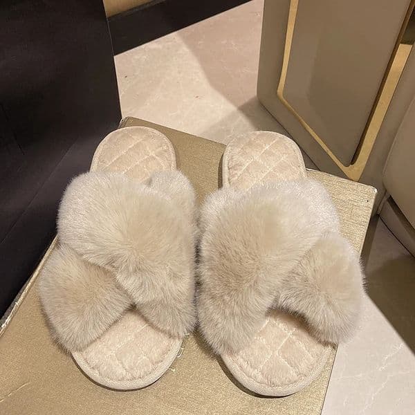 Casual Fluffy Slippers Women House Flat Warm Plush Cross er Shoes Ladies Fashion Winter Platform Footwear Elegant Open Toe 250905BJ