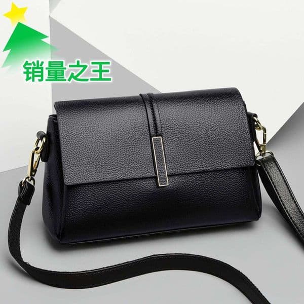 High-Quality Underarm 2025 Middle-Aged Texture Versatile Single Shoulder Crossbody Women's Korean Fashion Niche Small Square Bag
