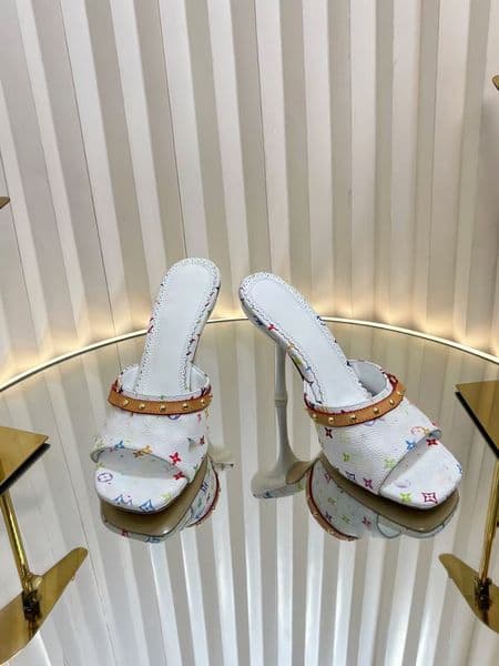 Designer formal shoes leather luxury casual shoes platform women's black high heels fashionable high heels high-quality shiny wedding party slippers sandals