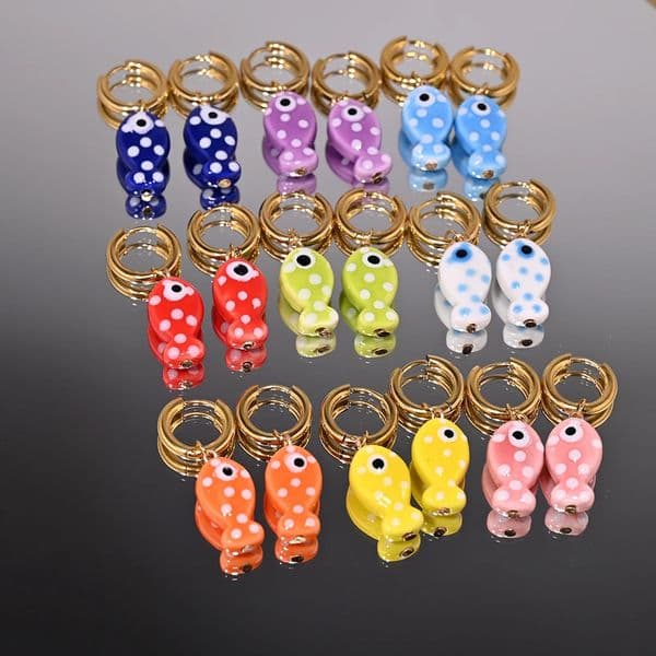 Ceramic Fish Pendant Golden Stainless Steel Hoop Earrings for Women Fashion Ear Buckle Jewelry Accessories 250908BJ