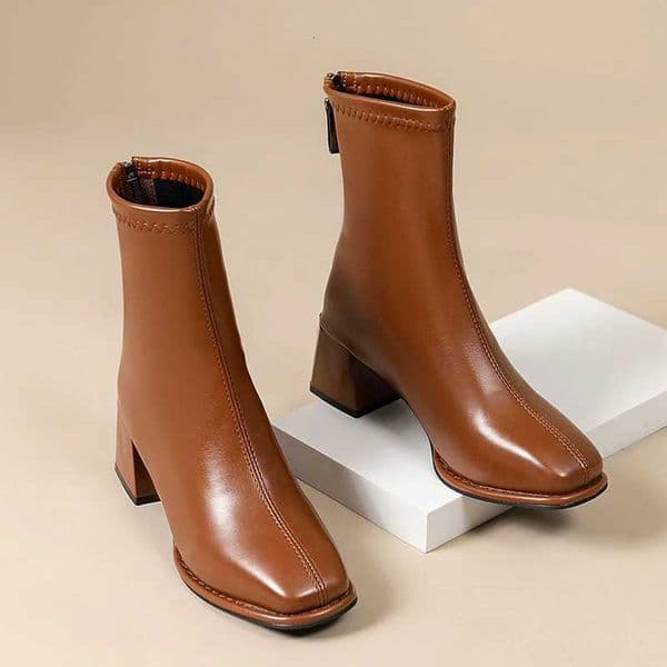Highquality squaretoe platform short boots for ladies 2025 new fashion trend Wide heel back zipper large size womens boots Z250909