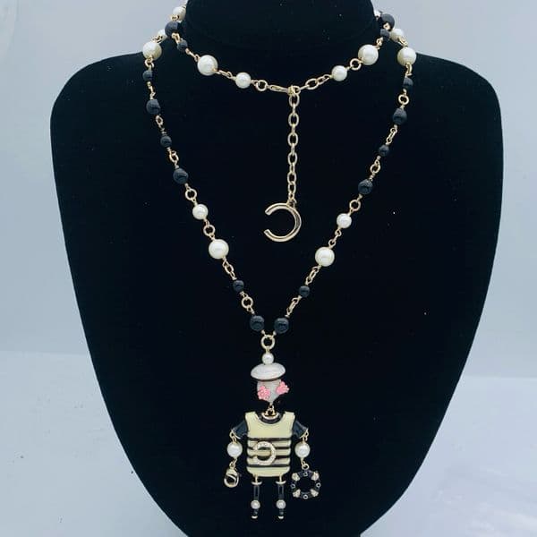 Designer Robot Series Long Necklace Luxury Robot Sweater Chain High Quality Women's Long Necklace New Design Collectible