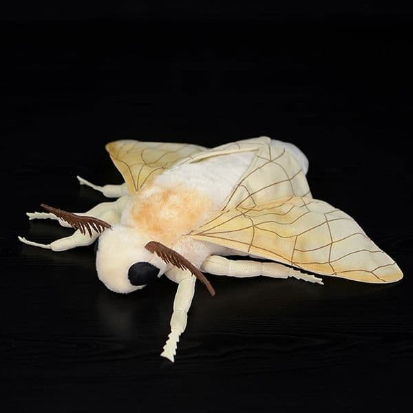 27x33cm Cute Silk Moth Fidelity Silkworm Plushie Fly Plush Toys Insect Animals Simulation Stuffed Doll Kawai Toy Gifts Kid 250909BJ