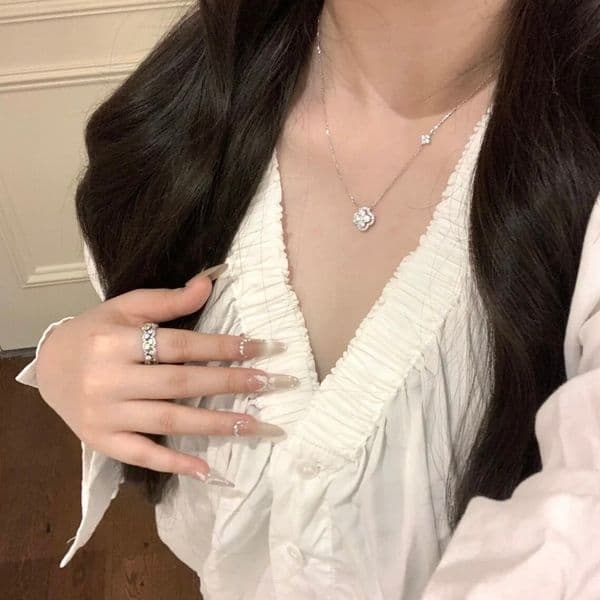 Lucky Four Leaf Clover Zircon Necklace For Women Luxury Inspired Sophisticated, Niche Design Delicate Collarbone Chain Perfect Gift For Your Girlfriend