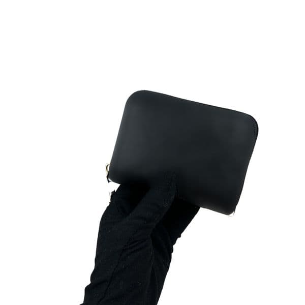 Elegant Women's Wallet Made from High-Quality Leather | Includes Credit Card Holder