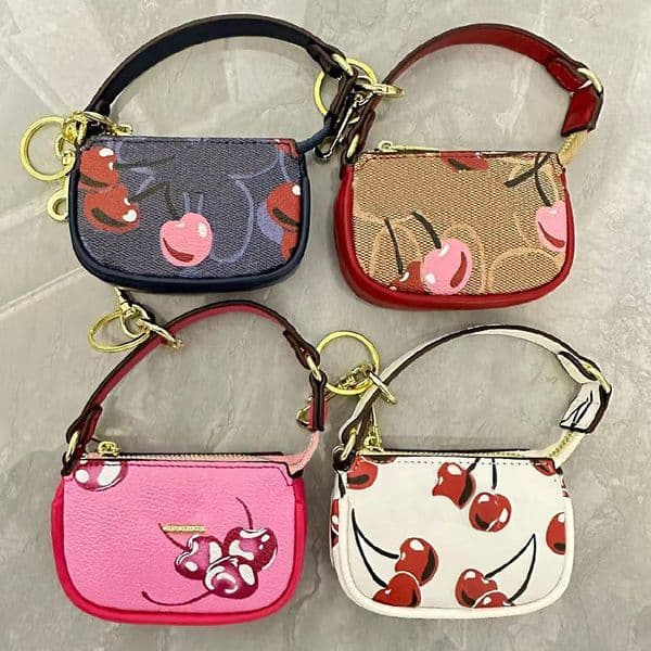 new Style Luxury Bag Charm Designer Keychain Wallet For Women Leather Bags Keyring Stylish Keychains Hangings Mini Backpack Coin Purse