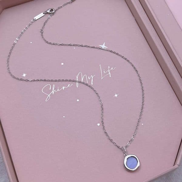 New HEFANG Blue Agate Seal Necklace Fashionable Light Versatile Round Disc Collarbone Chain Gift for Female Best Friend