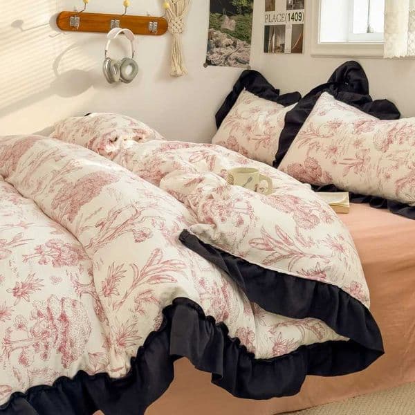 2025 INS French Style Bedding Sets Ruffle Ink Wash Flower Romantic Bed Sheet Sets Woman Girls Bedroom Duvet Cover Set 4pcs X250912