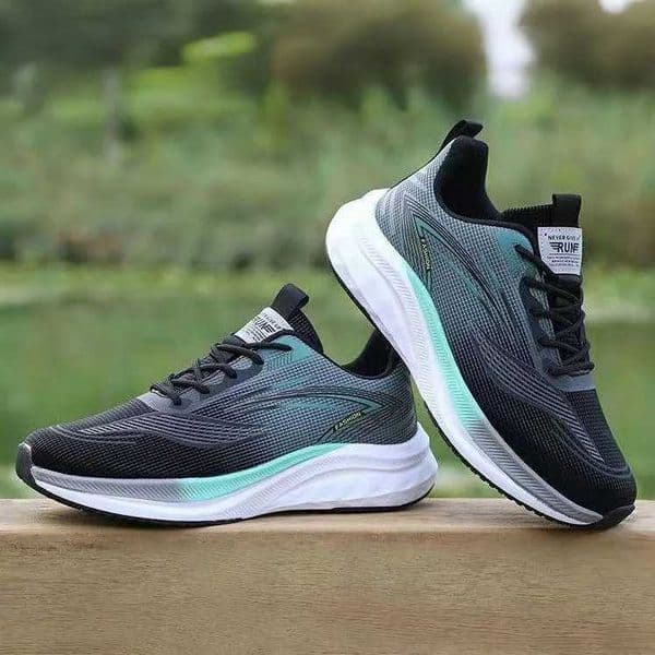Spring Running Shoes for Men Summer Breathable Mesh Sneakers Outdoor Athletic Jogging Tenis Walking Shoes Sports Casual Shoes W250912