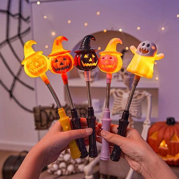 Halloween Decoration Pumpkin Lantern Childrens Toys Small Gift Glowing Hand Stick Bar Party Supplies Gift Props 250912BJ