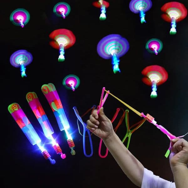 Amazing Light Toy LED Light Toys Outdoor Party Fun Gift Rubber Band Catapult Glow In The Dark Rocket Helicopter Flying Toy 250911BJ