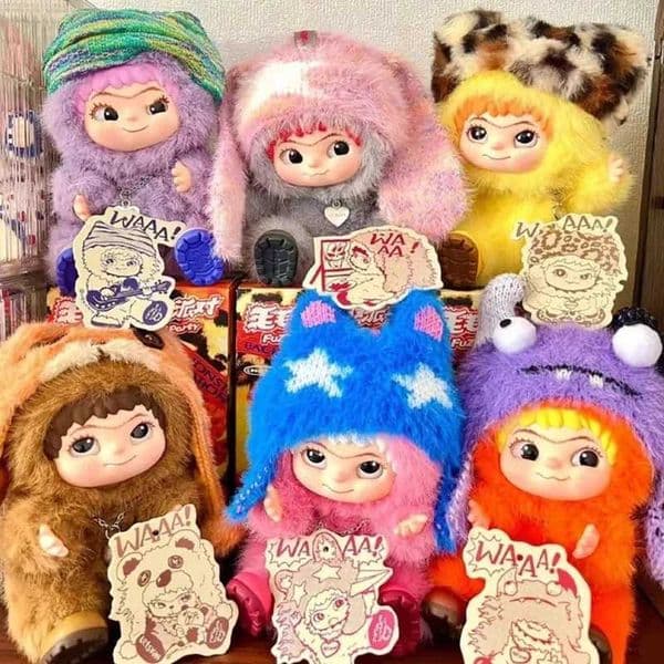 Wakuku Fuzzy Trendy Fun Party Blind Box Cute Wakuku Action Figure Mystery Box Cute Doll Bag Pendant Doll Surprise Bag Gift Toy X250913