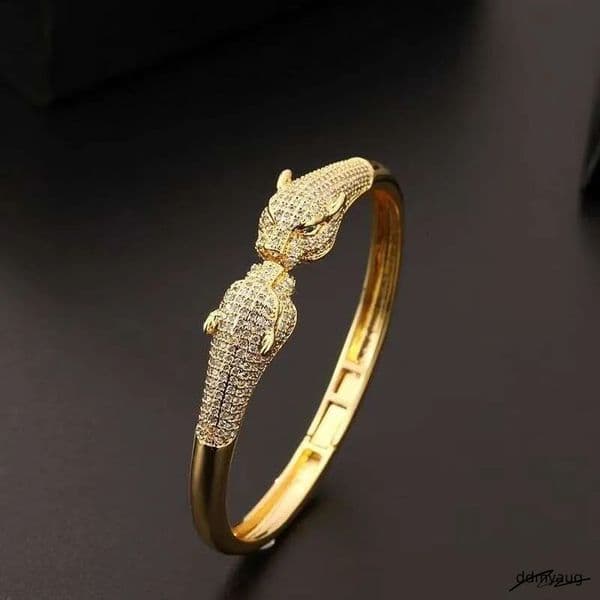 Leopard Print Open Cuff Bracelet - Gold Plated Hip Hop Bangle With Zircon Stones | Animal Jewelry For Women & Men ddmyAug