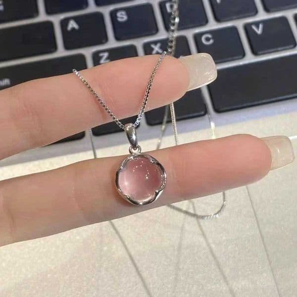 Fairy Elegant Pink Round Crystal Pendant Necklace Simple Design Korean Fashion Girls Women Star Clavicle Chain Jewelry Gifts Q260523