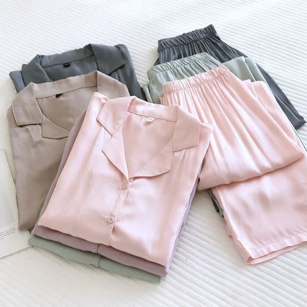Men and Womens Cotton Silk Pajamas Thin Satin Home Clothing Long Sleeved Pants Spring Pajama Sets Pure Color Couple 2 Pcs 250915BJ