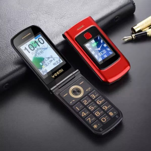 Two Displays Flip Mobile For Elderly Speed Dia SOS Push Button Metal Body Small Size Two Sim Cards 2G GSM Portable Phone Cheap