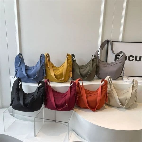 Durable Nylon Fabric Shoulder Bag High Capacity Womens Crossbody Messenger Bag Stylish Versatile Hobo Bag for Everyday Use 250915cjBJ