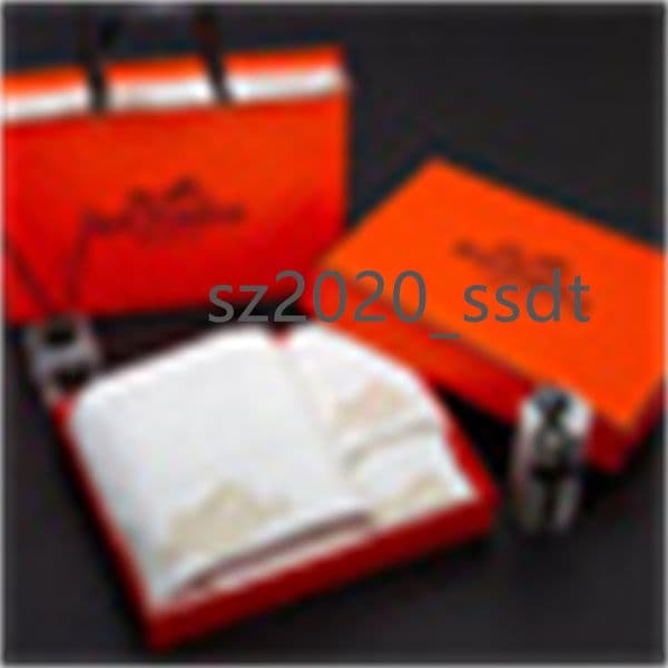 Top cotton European designer bath towel, comfortable and portable, full letter printed beach towel, home garden textile
