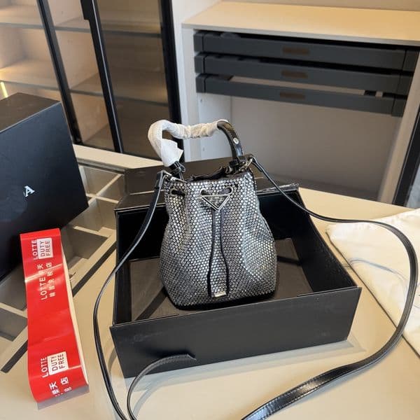 Designer Bag Handbag Luxury bag Tote Bag Velour suede handbag nylon lining women 10A winter new high quality shoulder women bag Chic Ladies' Premium Quality 02