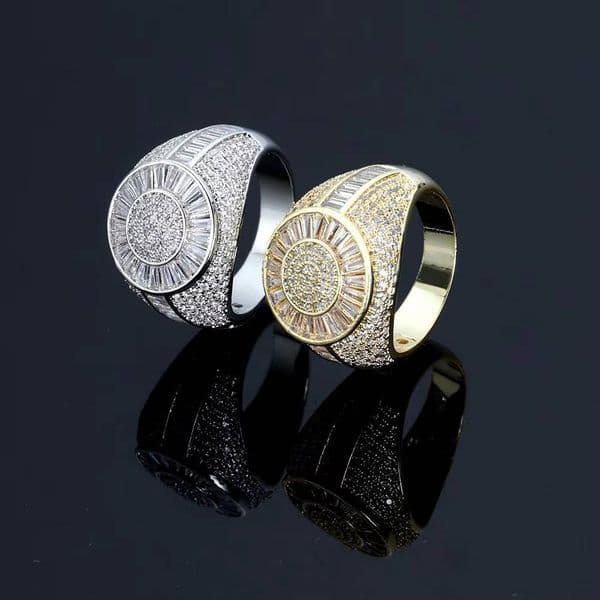 Hip Hop Fine Jewelry Shiny Iced Out Diamond Silver and Gold Plated Brass Micro Pave Baguette Morganite Stones Ring for Women