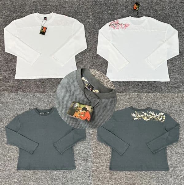 Derschutze Long-sleeved Tees High Street Fashion Waffle Fabric Embroidered Flower Men Women T-shirts