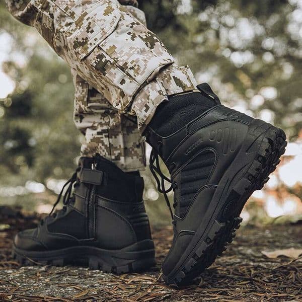 2025 Four Seasons Thick-Soled Outdoor Work Boots Lightweight Large Size Camouflage Sports Running Personality Versatile Hiking Shoes For Men