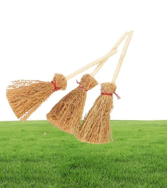 1020pcs Mini Broom Witch Straw Brooms DIY Hanging Ornaments for Halloween Party Decoration Costume Props Dollhouse Accessories 2205575712