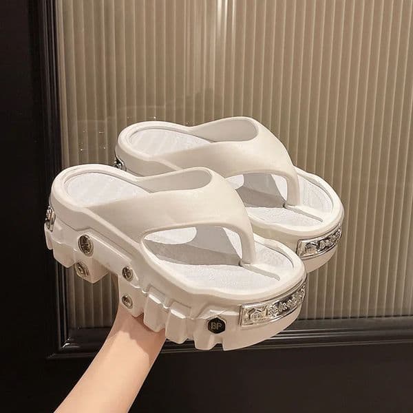 Woman flip flops Punk Shoes trend Casual Platform Sandals nonslip Outdoor slippers Unique features Flat Slides 250918BJ