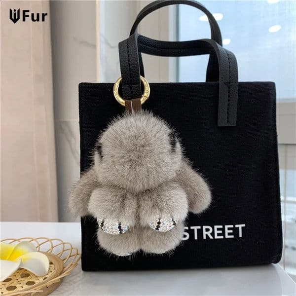 Mink Fur Bunny Fur Pendant Bag Jewelry Key Chain Plush Pendant Trumpet Cute Rabbit Children Animal Cartoon Doll 250919BJ