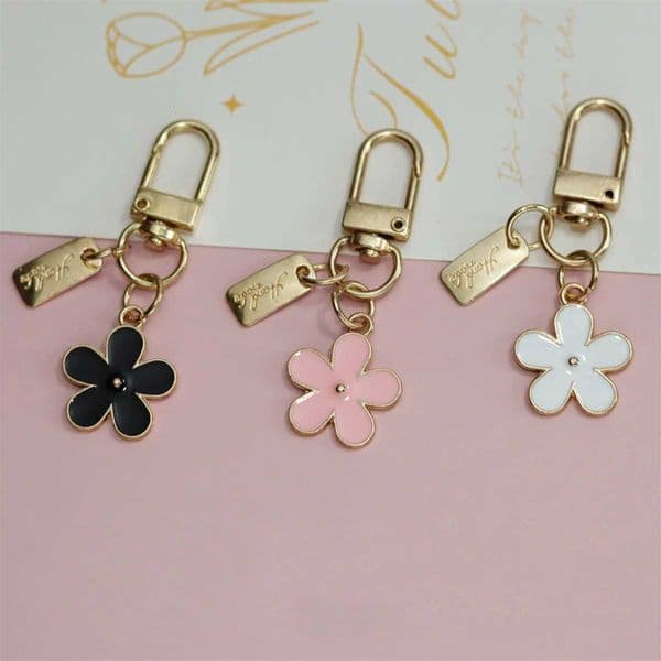 Durable Metal Flower Key Chain Car Key Ring Pendant Bag Charm Keyring Keychains Decoration Women Girls Gifts Pendant for Purse Z250920