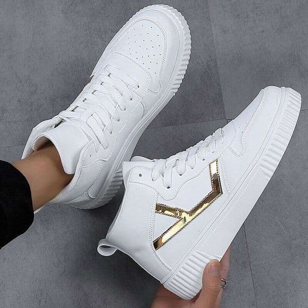 Men's New Mid Cut Couple Sports All Match Casual White Sneakers Male Students Breathable Trendy Shoes