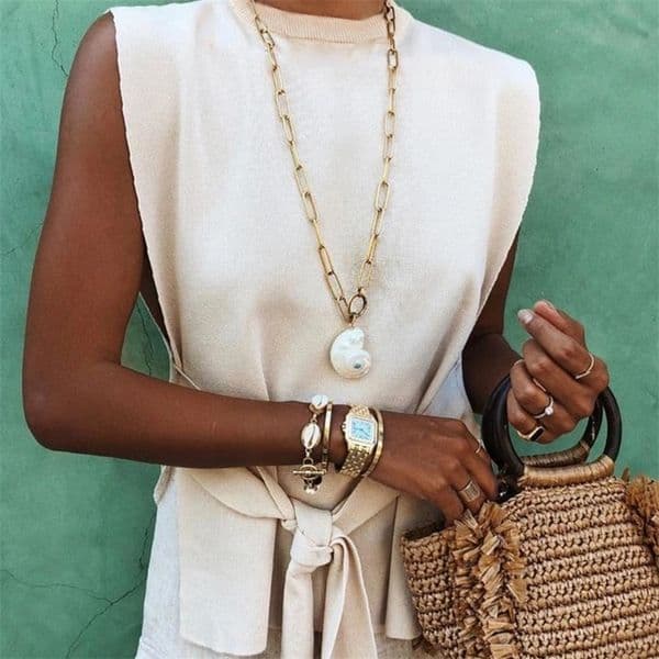 Long Stainless Steel Sweater Chain Natural Shell Pendant Necklace for Women Vintage Style Fashion Unique Daily Travel Jewelr 240428