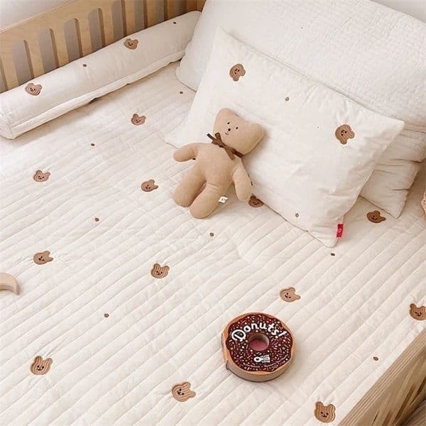 Korean Quilted Crib Sheet Bear Olive Bunny Embroidery Baby Cot Cotton Kids Mattress Infant Bed Cover Allow Custom Made 240103
