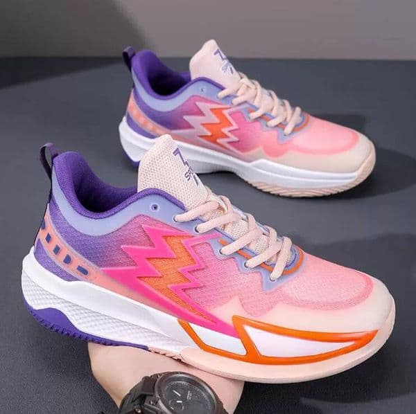 Practical training basketball shoes for both low cut and durable sneakers comfortable and breathable mesh fashionable sports and leisure shoes Z 9.8-8