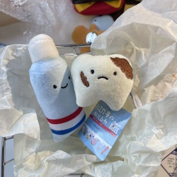 Cute Soft Teeth Plush Keychain Cartoon Plush Stuffed Care for Teeth Pendant Toothbrush Decayed Tooth Hanging Accessory 250922BJ