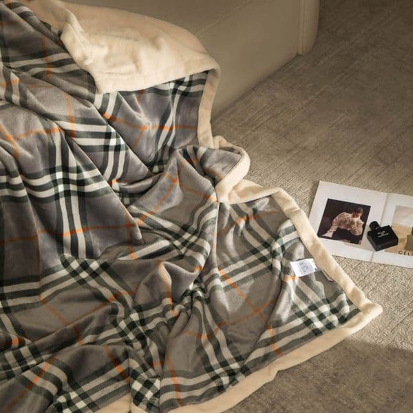 Stylish Plush Blanket Cozy High-End Throw For Sofa, Bed, Travel, And Lounge Comfort 12545